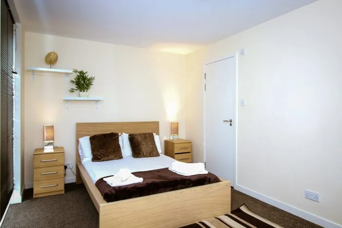 3 Bedroom Apartments