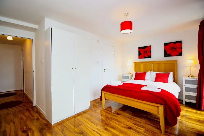 2 Bedroom Apartments